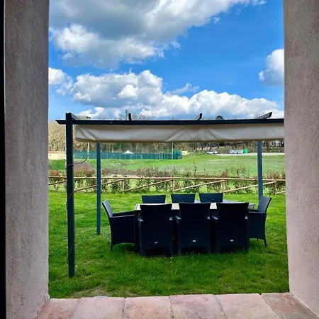 Casale Collecchio Διαμέρισμα