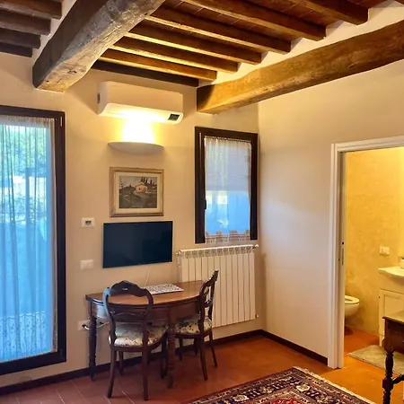 شقة Casale Collecchio